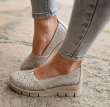 Load image into Gallery viewer, C9003 WHT